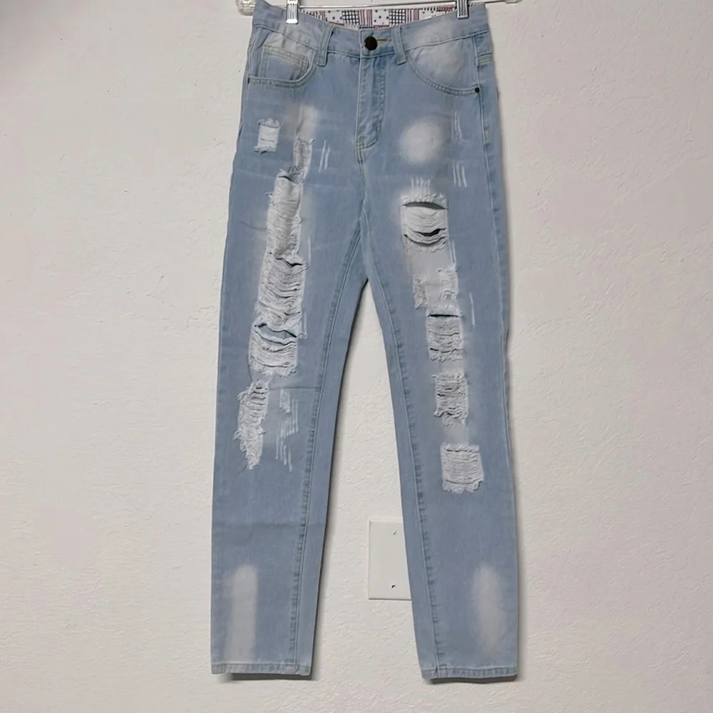Imperfect light wash white wash distressed jeans size 28 pockets belt loops